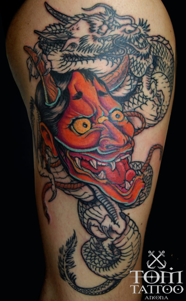 Tatuaggio giapponese maschera demone