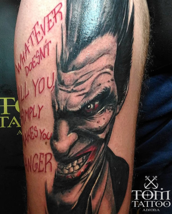 Ritratto di Joker con scritta